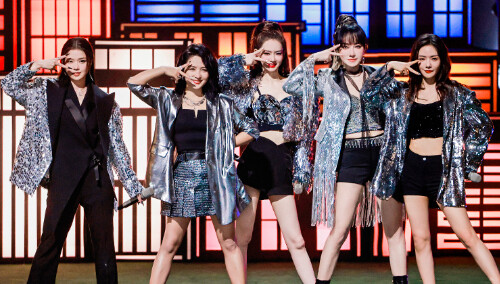 纯享：《月亮之上》戚薇/萨顶顶/何洁/蔡文静/孙夏铃