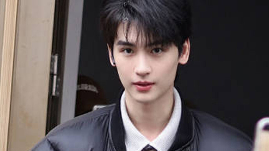 黄俊捷《山神》新路透释出 剑眉星目清爽帅气