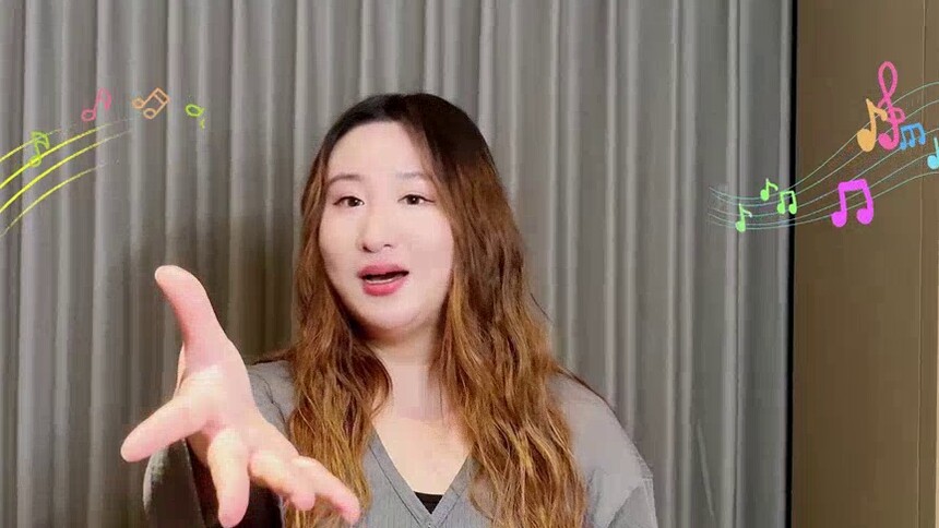 锤娜丽莎用歌声加油，欢乐大笑一场！
