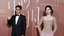 靳东刘诗诗等演绎中式浪漫 姚晨刘宇分享家乡特色服饰