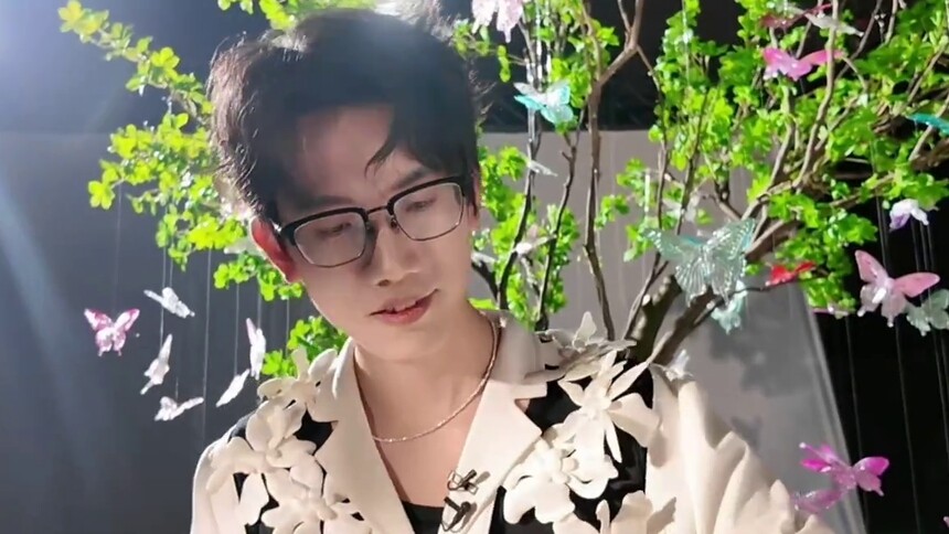 石明鑫邀您一起来看《森林进化论2025》