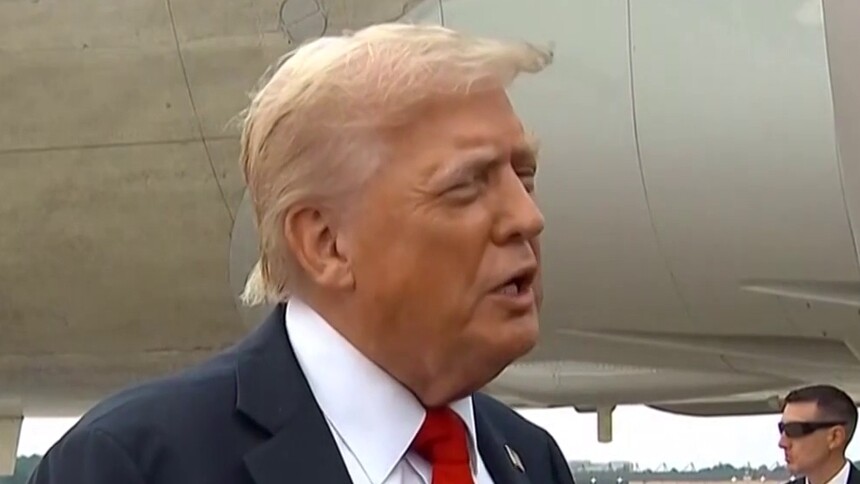 美国 拿装修费说事儿 特朗普再提让鲍威尔下台