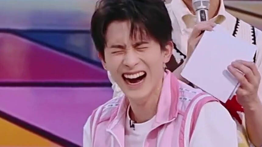 敖瑞鹏抽象派答题“逼疯”杨迪