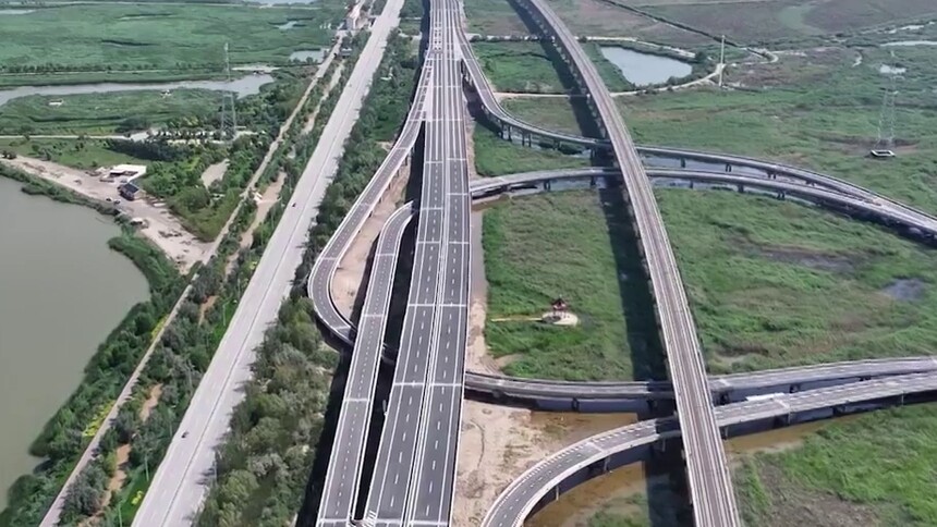 乌玛高速公路宁夏段全线贯通