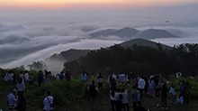 暑期经济一线观察｜一座山，盘活反季雪场“凉资源”
