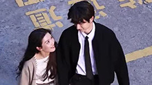 林一卢昱晓《折月亮》同框路透 携手喂猫甜蜜满满