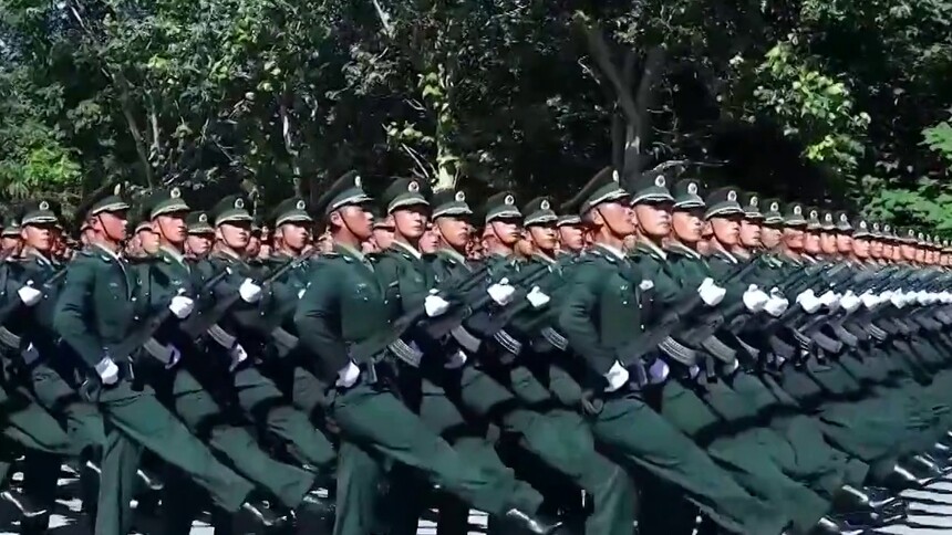 探访阅兵训练场 陆军方队 赓续荣光敢打必胜