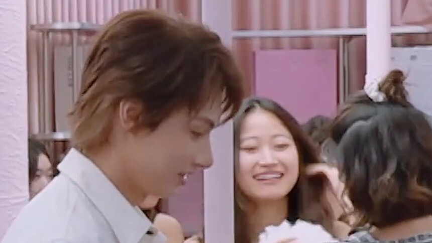 文俊辉化妆不详卸妆超强