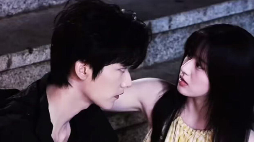 包上恩周柯宇《炽夏》同框路透 互动画面暧昧拉满