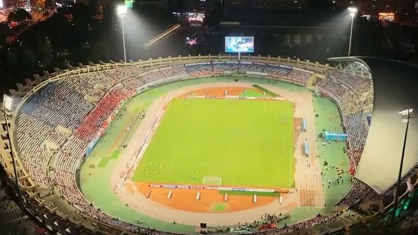 战长沙 莲城诀 连线记者冯亚超：湘潭迎来“湘超”联赛的首个主场 精彩提前看