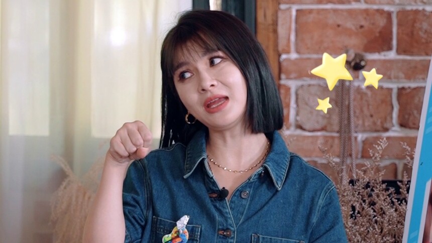 蜻蜓姐姐现场演绎“亚比囧囧囧”