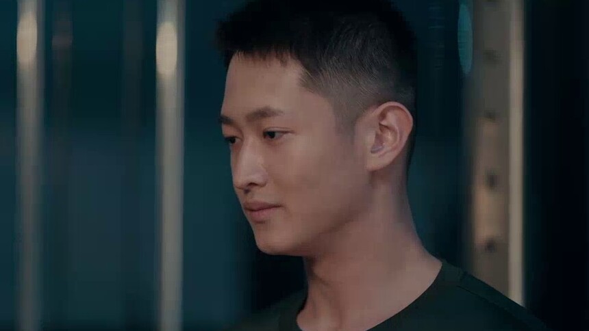 《猎豹》第18集看点：陈汉生与凌峥嵘敞开心扉