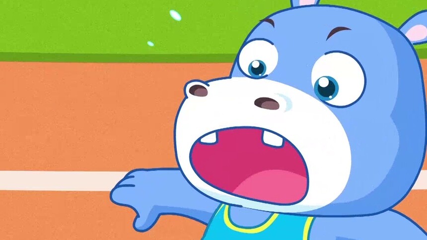 壮壮在跑步接力赛中失误啦