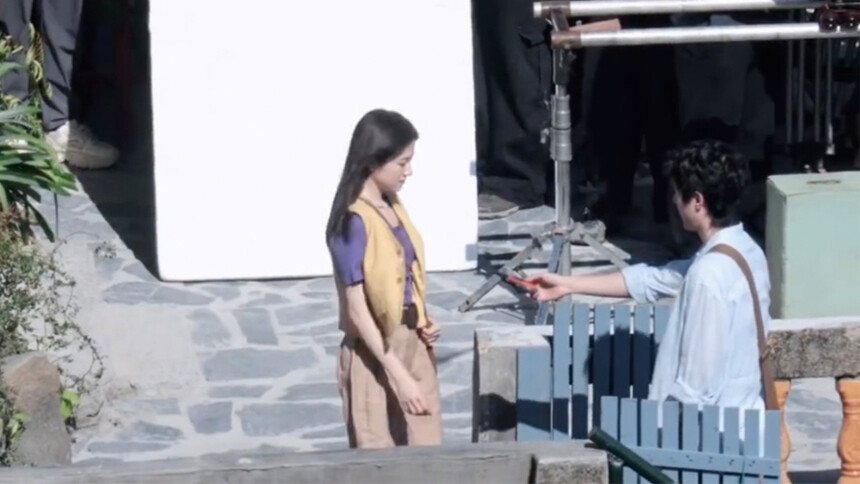 刘昊然李兰迪新剧路透释出 少男少女甜度拉满