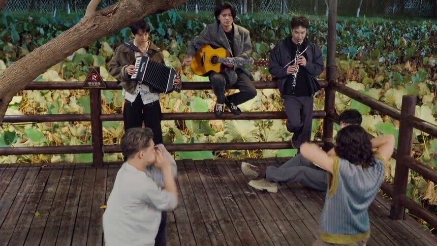 开辟音效师赛道！王滔仁科尹昉董子健身兼数职