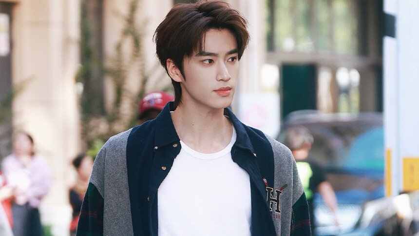 张康乐《交换人生》背心造型 清爽少年感满分