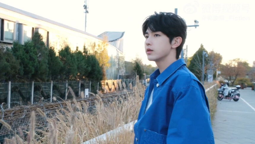 郭俊辰分享vlog回顾11月 趣味日常活力四射