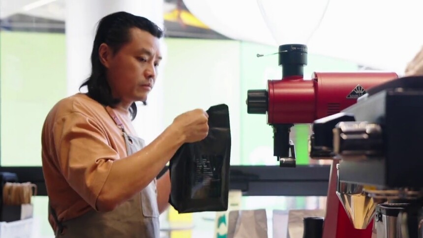 网络短视频 湘江追光人 周小驰