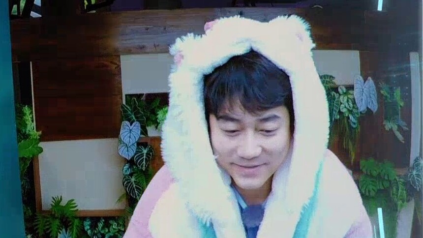 苏醒猫猫祟祟化身猎人内应