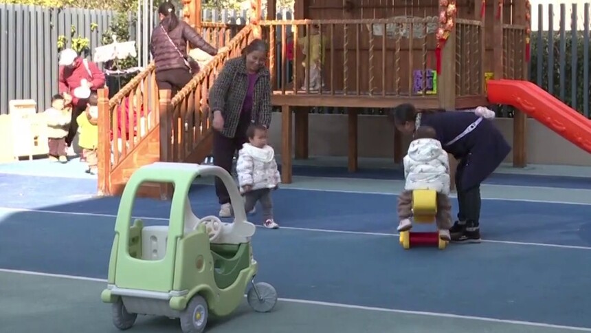 新思想引领新征程 湖南：扩大优质服务供给 居民消费向新而行