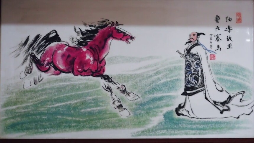 千城百县看中国·福马迎春｜山东成武：刻瓷骏马 匠心贺岁