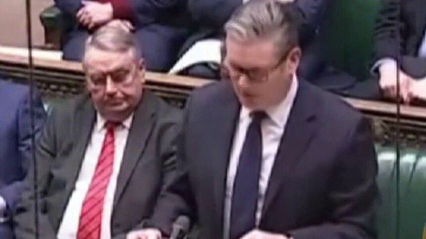 斯塔默反思对华政策：8年未有首相访华致使英国成异类