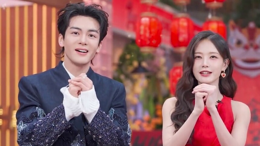 李一桐曾舜晞新年祝福