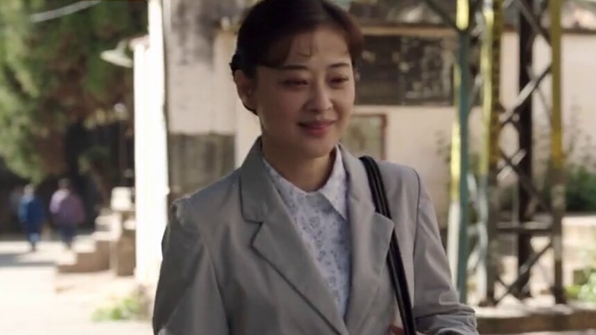 《好好的时光》第7集看点：庄先进送专属人形钥匙扣，苏小曼渐动心却遭子女联合反对