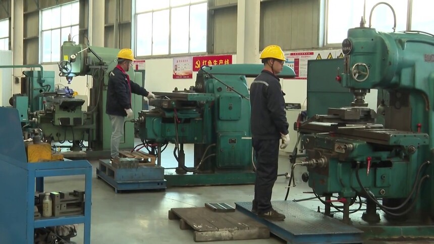 “一马当先”干起来 订单排得满当当 制造出海不停歇