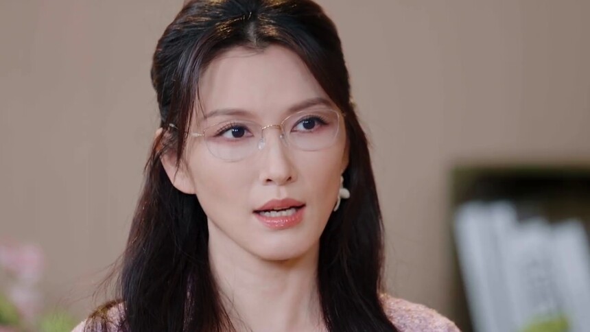 《是姐姐呀》4月28日看点：徐洁儿在线开包揭秘私藏好物！