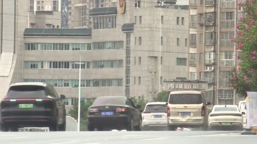 端午假期第二天 湖南高速迎返程小高峰