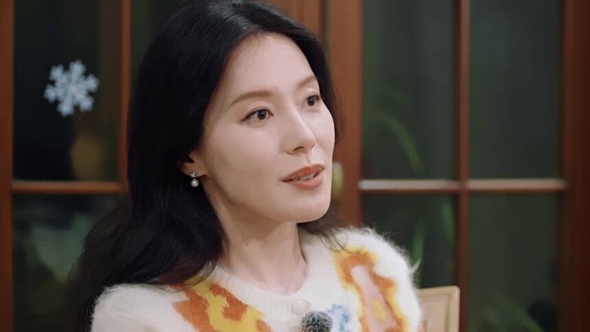 女孩，芝个声 先导片：我是王奕芝，我为什么做《女孩，芝个声》