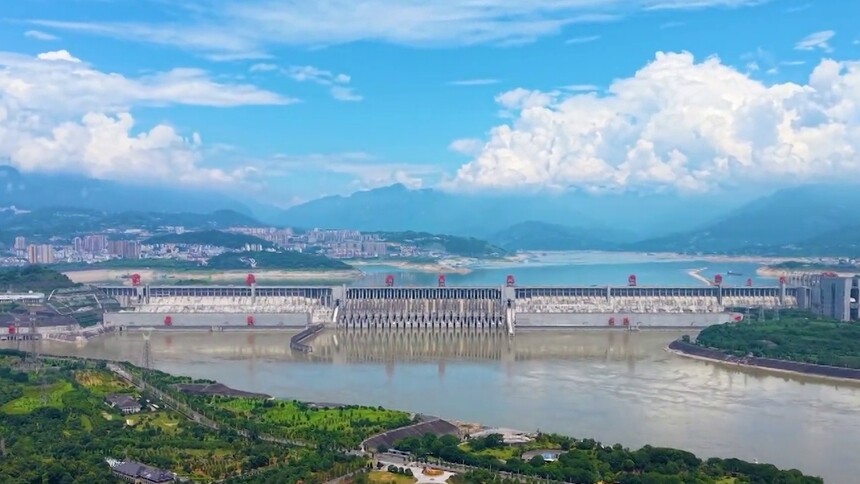 你曾是那束光 三峡工程的百年回响