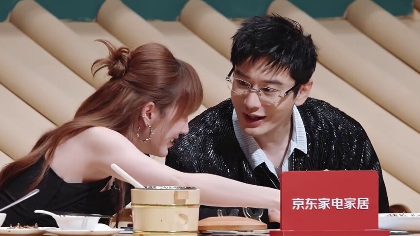《家乡美食大赛》8月2日看点：看晓明哥如何用专业态度对待每一道菜