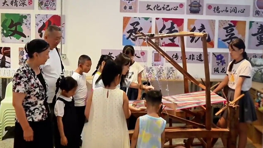 千城百县看中国｜新疆石河子：老厂房打造文旅新场景