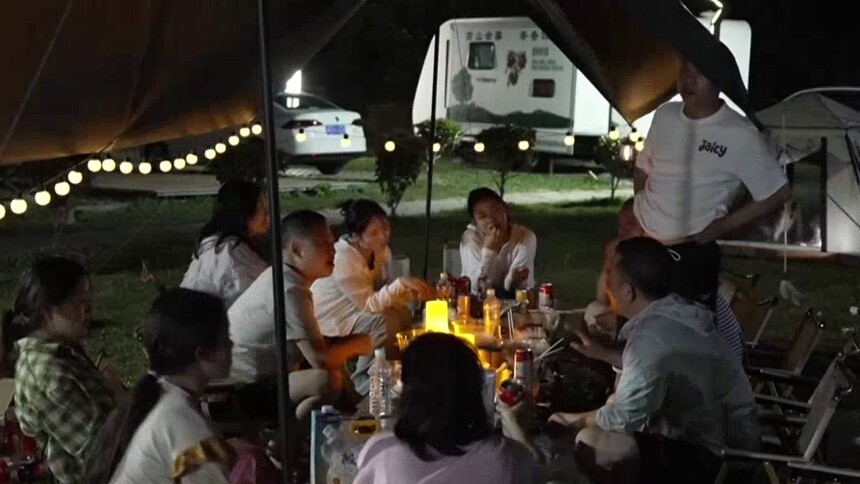 清凉一夏 洪江雪峰山：溯溪徒步 品尝药膳美食