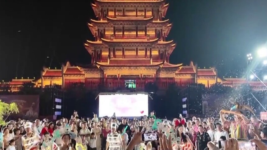 活力中国调研行 湘潭：万楼夜生活 撒欢杨梅洲 城市文旅从“沉睡”到“沸腾”