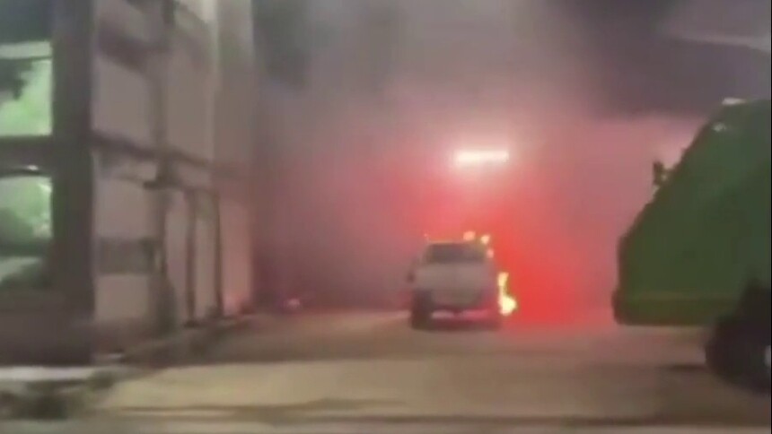 泰国多地发生爆炸纵火 泰军方对一地实施宵禁