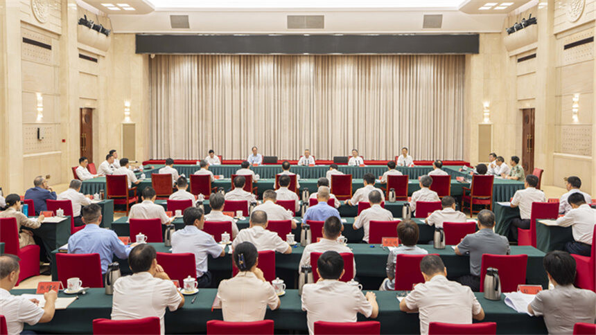 省委党的建设工作领导小组召开会议 巩固拓展学习教育成果 以正确政绩观引领全省高质量发展 蒋卓庆 沈晓明讲话 毛伟明 王树年 谢卫江出席
