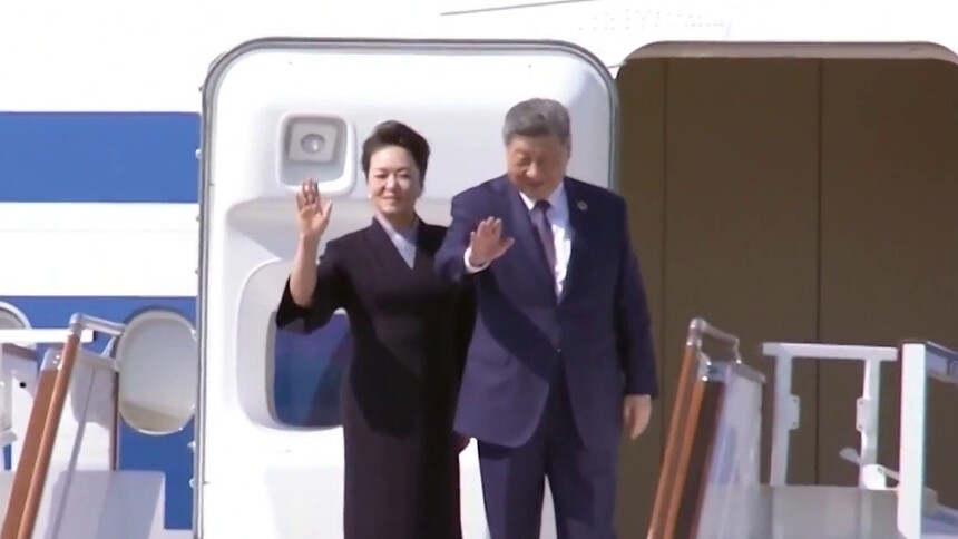 习近平圆满结束出席2026年上海合作组织峰会和对吉尔吉斯斯坦的国事访问