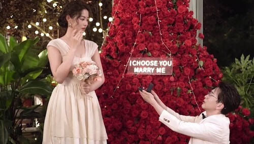 《飞到我心上》独家花絮：傅明予阮思娴解锁求婚新地图！