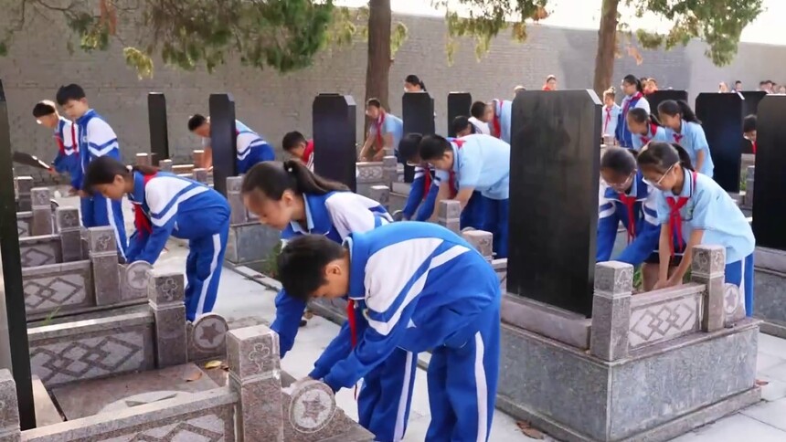 千城百县看中国｜山东定陶：“填金描红”祭英烈