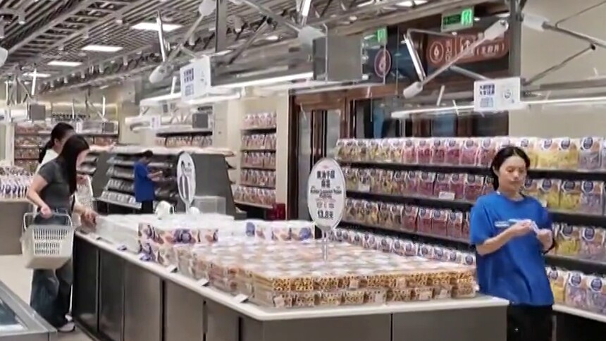国庆消费盘点 茶饮零食“吃”出来的消费新活力